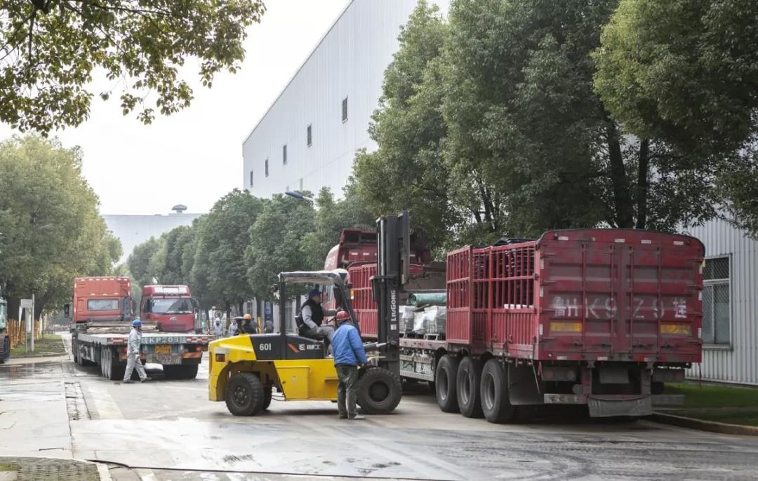 金泰雙輪銑走出國(guó)門，助力“一帶一路”沿線國(guó)家老撾Xe-pian Xe-namnoy電站防滲墻項(xiàng)目